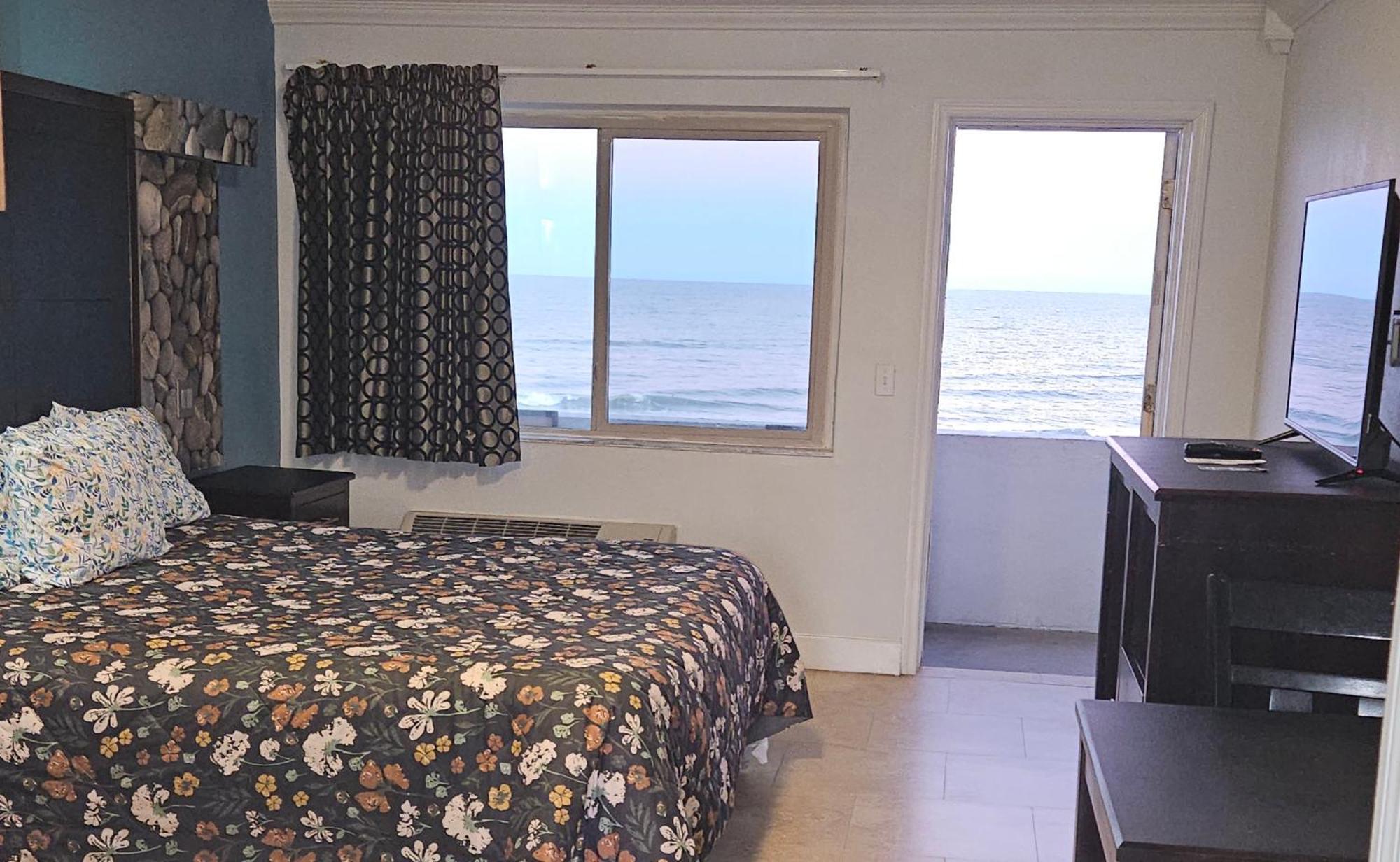אורמונד ביץ Driftwood Beach Motel מראה חיצוני תמונה