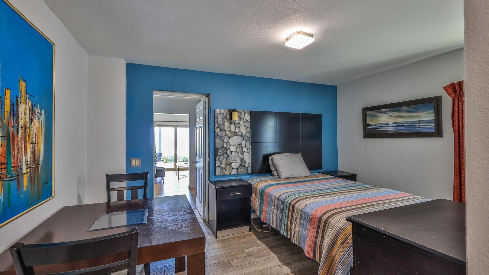 אורמונד ביץ Driftwood Beach Motel מראה חיצוני תמונה
